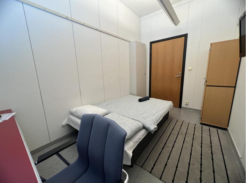 Office House Services 662 * Helsinki